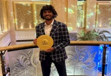 صورة أول تعليق من محمد النني على جائزة أفضل لاعب في الدوري الإماراتي