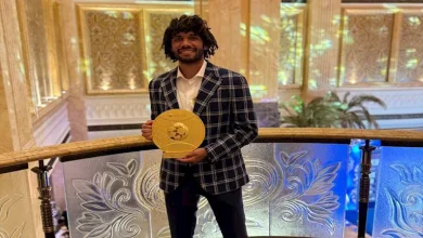 صورة أول تعليق من محمد النني على جائزة أفضل لاعب في الدوري الإماراتي