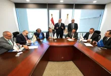 صورة وزير البترول يشهد توقيع اتفاق لتمويل مشروع إنتاج الصودا آش ومشتقاتها
