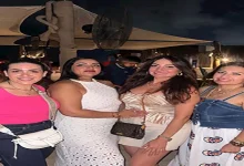 صورة نرمين الفقي تظهر بالـ”شورت” بصحبة صديقاتها والجمهور يغازلها (صور)