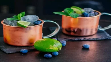 صورة احذر شرب ماء الليمون من كوب نحاسي.. خطر قد يهدد صحتك