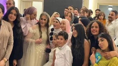 صورة ميار الببلاوي تحتفل بخطوبة نجلها: “ربنا عالم إني ربيته بالحلال”