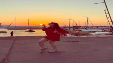 صورة ساندي على موتوسيكل من أحدث ظهور على السوشيال ميديا والجمهور يعلق
