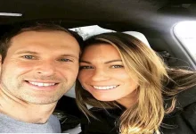 صورة أسطورة تشيلسي وأرسنال ينفصل عن زوجته بعد زواج 26 عاما.. ما القصة؟