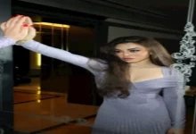 صورة إحداها بمليون جنيه.. 25 صورة لفساتين هيفاء وهبي الجريئة