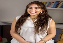 صورة أسما شريف منير تهاجم سلوكيات في الساحل: خليكم على طبيعتكم بعيد عن المظ