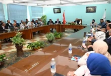 صورة وزارة الصناعة تدرس تحويل مصنع الحديد والصلب إلى مجمع للصناعات النسيجية