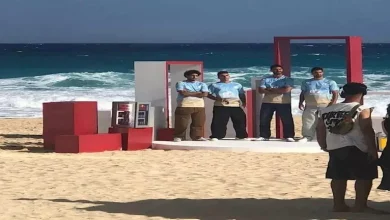 صورة 4 نجوم من الأهلي يشاركون في إعلان جديد لـ “ريد بول” على شاطئ البحر