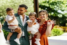 صورة يبعدها عن الأضواء.. من هي زوجة أحمد حسن كوكا؟