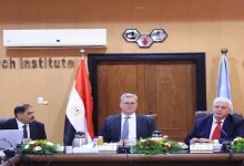 صورة وزيرا البترول والتعليم العالي يترأسان اجتماع مجلس إدارة معهد بحوث البت