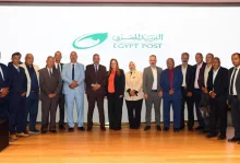 صورة رئيس البريد: تعديل شامل لمشروع الرعاية الصحية لأول مرة ليشمل أسر العام