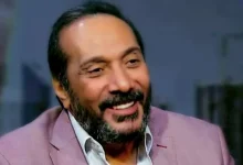 صورة أحرج معجبة حاولت مصافحته”.. علي الحجار يثير الجدل:”مينفعش يعني