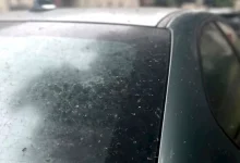 صورة هكذا تتخلص من الأوساخ العنيدة بزجاج السيارة