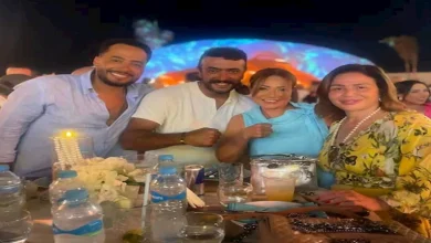 صورة بالصور.. ليلى علوي وأحمد العوضي وإلهام شاهين في الساحل الشمالي