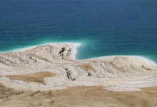 صورة كيف تتشكل “عمالقة الملح” في البحر الميت؟ دراسة جديدة تجيب “صور”