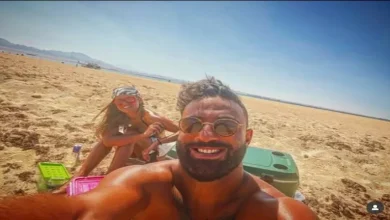 صورة 25 صورة لميدو وزوجته في البحر بالمصيف