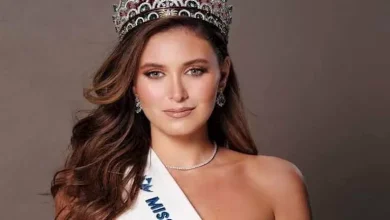 صورة “كروب توب وشورت”.. ملكة جمال لبنان بإطلالة جريئة وملفتة