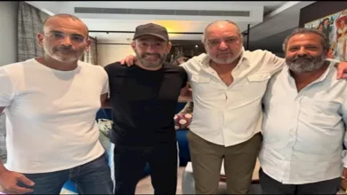 صورة أيمن بهجت قمر مع أحمد السقا  في كواليس فيلم “هيروشيما”