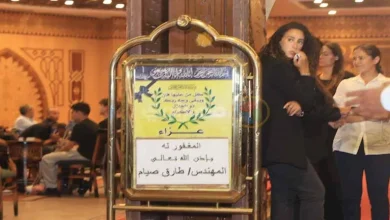 صورة بالصور- نجوم الفن وشخصيات عامة في عزاء المنتج طارق صيام بالشيخ زايد