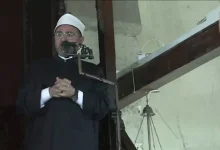 صورة خطيب الأزهر: الله ليس بغافل عما يفعله المجرمون بأهل غزة ولكنه توعدهم ل