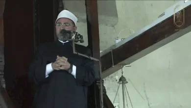 صورة خطيب الأزهر: الله ليس بغافل عما يفعله المجرمون بأهل غزة ولكنه توعدهم ل