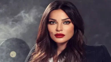 صورة نادين نجيم بفستان جريء وشفاف.. كيف نسقت اللوك؟