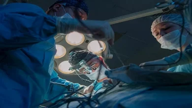 صورة الجراحون تحت تهديد السرطان.. دراسة حديثة تكشف معدلات وفاة مرتفعة