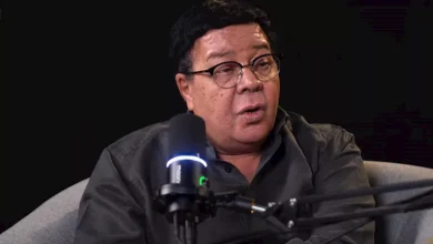 صورة فيلم ومسلسل.. الفنان أحمد آدم يكشف لمجدي الجلاد أحدث مشاريعه الفنية