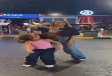 صورة 13 صور لزوجة عمرو السولية رفقة بناتها ونجم الأهلي السابق يعلق