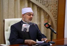 صورة جاري يسألني عن خطيب ابنته.. أكشف عن عيوبه أم أستر عليه؟.. الإفتاء تنصح