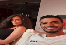 صورة هنا يسري تحتفل مع شقيقها بعيد ميلاده