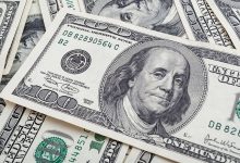 صورة الدولار يترنح بعد بيانات الوظائف الضعيفة وتشديد التعريفات  أخبار السعودية