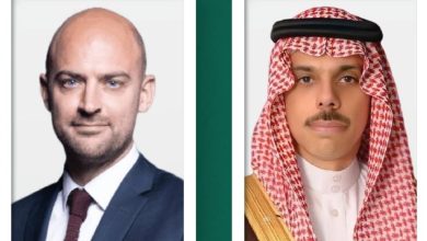 صورة وزير الخارجية ونظيره الفرنسي يناقشان هاتفياً تطورات الأوضاع في قطاع غزة  أخبار السعودية
