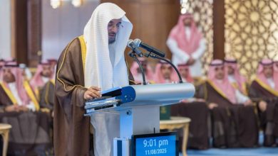 صورة أمير الشرقية يستقبل منسوبي هيئة الأوقاف ويشيد بدعم القيادة لتعزيز دور القطاع الوقفي  أخبار السعودية