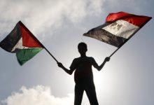 صورة الحكومة الفلسطينية في رام الله تبعث برسالة إلى مصر