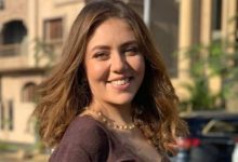 صورة | رحمة حسن تكشف مأساة إصابتها بالصلع بسبب حقنة تجميل.. “حياتي تدمرت”