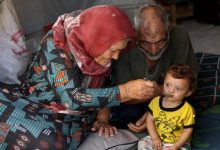 صورة | مسؤولة أوروبية تعرب عن صدمتها من حجم المعاناة الإنسانية في غزة