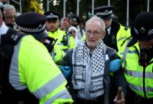صورة | أ ف ب: الشرطة البريطانية تعتقل 466 متظاهراً في لندن لدعمهم منظمة “فلسطين أكشن” المحظورة