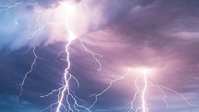 صورة | سحب رعدية شديدة الندرة تمطر جنوب وشرق المملكة في هذا الوقت من الصيف