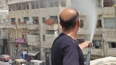 صورة | بلدية السلط تنفذ عمليات تبريد للتخفيف من آثار موجة الحر الشديدة