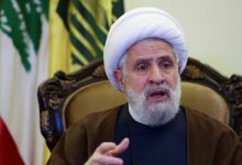 صورة | بعد لقائه لاريجاني.. نعيم قاسم: حزب الله لن يسلّم السلاح حتى لو أدى إلى معركة كربلائية