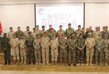 صورة | الملحقون العسكريون المعتمدون لدى المملكة يزورون مركز الملك عبدالله الثاني لتدريب العمليات الخاصة (KASOTC)
