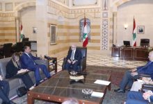 صورة | الجامعة العربية من بيروت: ندعم بسط سيادة الدولة ونحذر من “نار الفتنة”