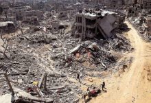 صورة | رئيس بلدية دير البلح يطلق نداء استغاثة: لا مكان لخيمة نزوح واحدة.. والمدينة تنذر بكارثة إنسانية