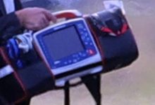 صورة | بيل كلينتون يظهر بجهاز صدمات قلبية.. مخاوف صحية تتزامن مع استدعائه بقضية إبستين(صور)