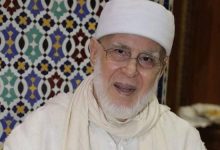 صورة وفاة شيخ الزاوية القادرية البودشيشية جمال الدين القادري بودشيش عن عمر ناهز 83 سنة