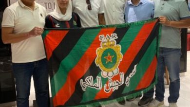 صورة حفل تكريمي على شرف « حسينة » و بنعزوز