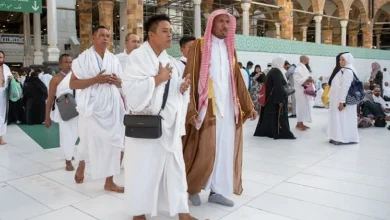 صورة «شؤون الحرمين» تدعو المعتمرين إلى الانشغال بالذكر والدعاء أثناء أداء المناسك