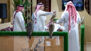 صورة الرياض تحتضن المزاد الدولي لمزارع إنتاج الصقور بمشاركة نخبة منتجي الصقور عالميًّا