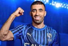 صورة إعلامي رياضي: المبلغ المتفق عليه بين الهلال وعبدالرزاق حمدالله هو 2.7 مليون ريال